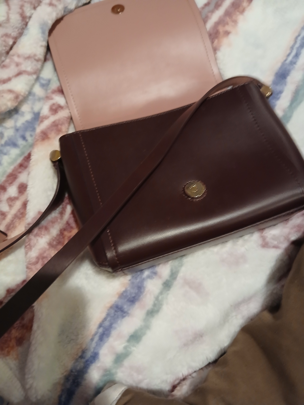 kate spade Two-Tone Dark Plum Exterior with Pale Pink Interior Crossbody